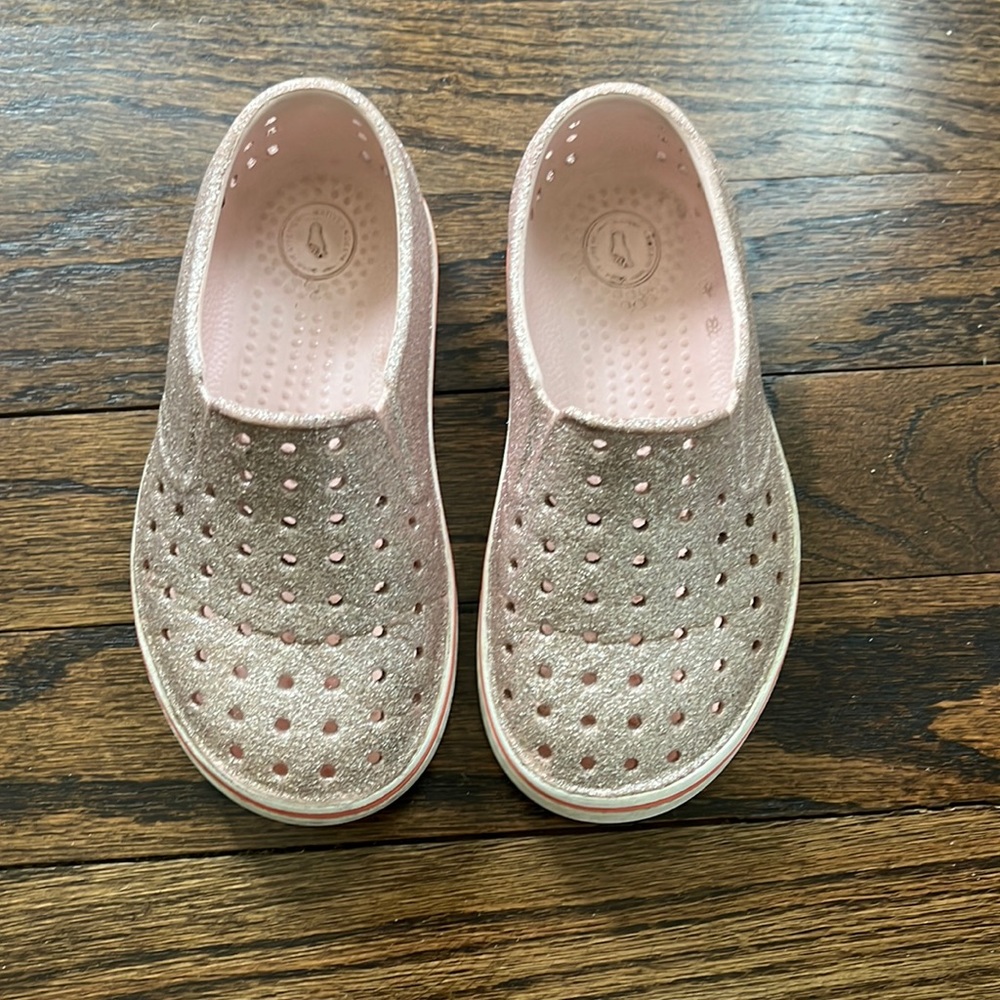 Native Miles Pink Bling Shoes, size 10